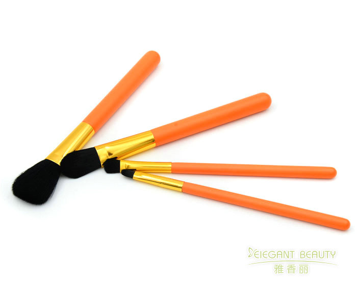 化妝刷定制的“快速通道”：如何縮短定制周期，快速拿到刷子